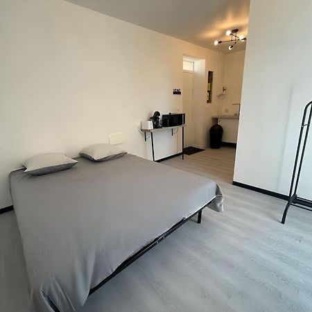 Studio B2 20M2 Cosy 5Min A Pied Des Gares Роанн Екстер'єр фото